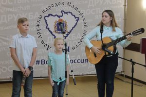 В Тольятти открылась фотовыставка «Моя семья»