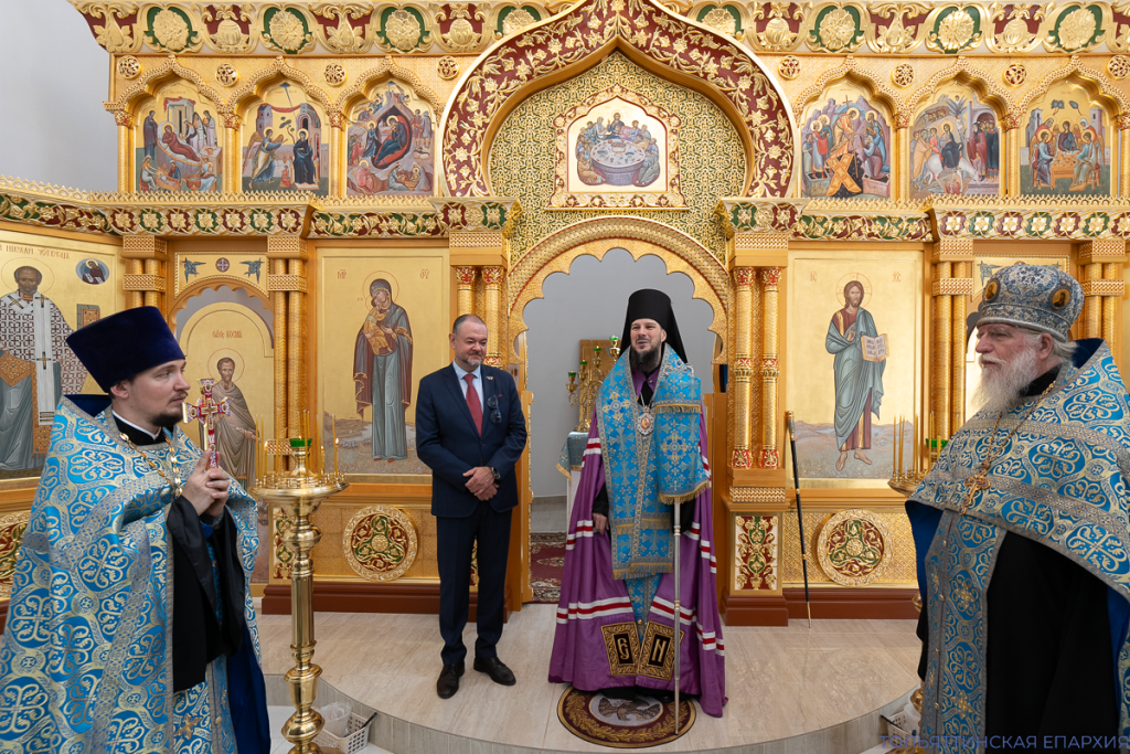 Епископ Нестор совершил молебен о начале учебного года и освятил иконостас в храме святой мученицы Татианы при ТГУ Епископ Нестор совершил молебен о начале учебного года и освятил иконостас в храме святой мученицы Татианы при ТГУ